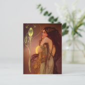 Carte postale de femme vintage magnifique (Debout devant)