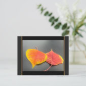 Carte postale de feuilles d'automne (Debout devant)