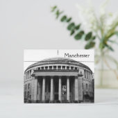 Carte postale de la bibliothèque centrale de Manch (Debout devant)