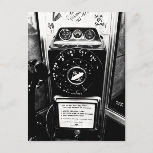 Carte postale de la cabine téléphonique vintage