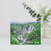 Carte postale de la cascade des lacs Plitvice (Debout devant)