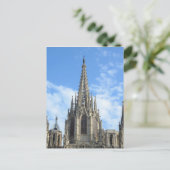 Carte postale de la cathédrale de Barcelone (Debout devant)