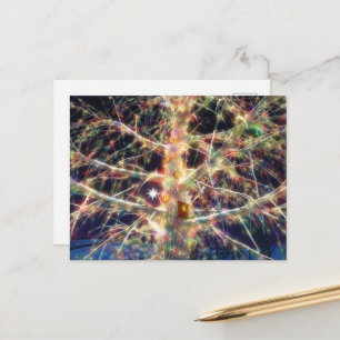 Carte postale de la maison dans l'arbre de Noël