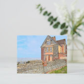 Carte postale de la Maison décrépite (Debout devant)