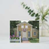 Carte postale de la maison historique (Debout devant)