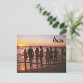 Carte postale de la plage d'Ibiza (Debout devant)