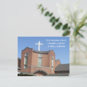 Carte postale de la Première église chrétienne de  (Debout devant)