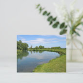 Carte postale de la rivière d'été rurale (Debout devant)