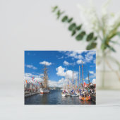 Carte postale de la ville de Bergen (Debout devant)