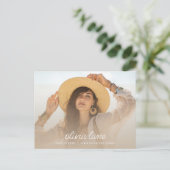 Carte postale de l'invitation de la fête de gradua (Debout devant)