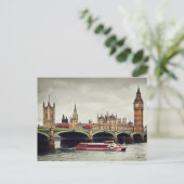 Carte postale de Londres (Debout devant)