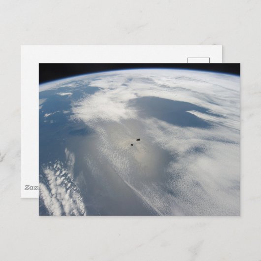 Carte Postale De minuscules satellites en orbite au-dessus d'une (Devant / Derrière)