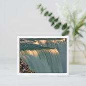 Carte postale de Niagara Falls (Debout devant)