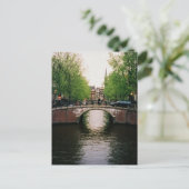 Carte postale de pont en canal (Debout devant)