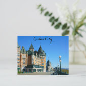 CARTE POSTALE DE QUÉBEC (Debout devant)