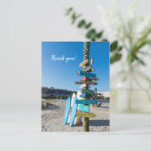 Carte postale de remerciement du totem tiki de Coc (Debout devant)