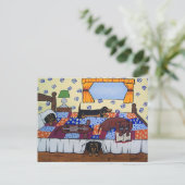 Carte postale de teckels lisant au lit (Debout devant)