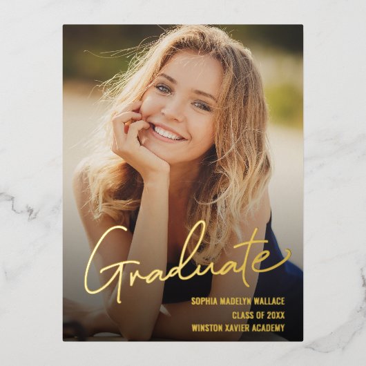 Carte Postale De Vacances En Aluminium Diplômé tendance Script superposer photo personnal (Recto)