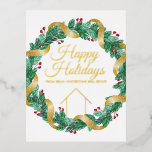 Carte Postale De Vacances En Aluminium Immobilier Entreprise Élégante Personnalisation de<br><div class="desc">Cette belle carte postale de Noël du Réacteur est faite sur mesure avec le nom de votre entreprise immobilière sous le nom de l'agent dans la typographie chic de feuille d'or dans une couronne rouge et verte festive de baies vitrées avec l'or garland enveloppant autour de la verdure. Cartes postales...</div>