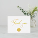 Carte Postale De Vacances En Aluminium Merci de texte du logo Gold Script Custom Business<br><div class="desc">Express votre appréciation avec sophistication à l'aide de cette carte postale de Merci Gold Script. Conçue avec une élégante typographie dorée sur un arrière - plan blanc propre, cette carte offre un moyen professionnel mais élégant de se connecter avec des clients, des clients ou des partenaires d'affaires. Personnalisez le dos...</div>