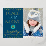 Carte Postale De Vacances En Aluminium Photo Paix Joie Amour Flocon de Neige Bleu Marine<br><div class="desc">« Paix, joie et amour. » Une illustration amusante et ludique de flocon de neige en véritable feuille d'or et bleu de turquoise, des points de confettis en véritable feuille d'or, ainsi qu'une typographie moderne en véritable feuille d'or et bleu de turquoise sur fond bleu marine, ainsi que la photo...</div>