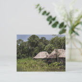 Carte postale de voyage 11 (Debout devant)