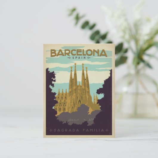 Carte Postale dela Sagrada Familia - Barcelone, Espagne (Debout devant)