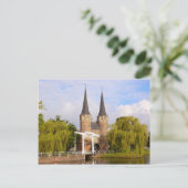 Carte Postale Delft, canaux et passerelle (Debout devant)