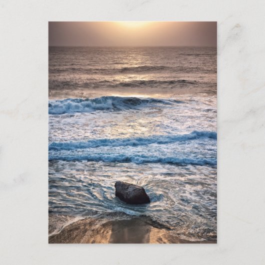 Carte Postale Délicat coucher de soleil sur la plage (Devant)
