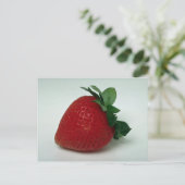 Carte Postale Délicieuse fraise (Debout devant)