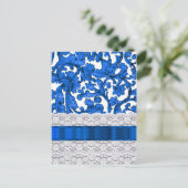 Carte Postale Dentelle bleue et blanche (Debout devant)