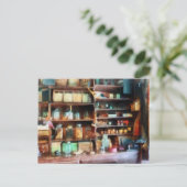 Carte Postale Derrière le comptoir de l'épicerie générale (Debout devant)