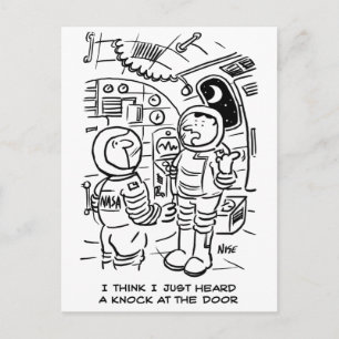 Carte Postale Des astronautes sur un vaisseau spatial entendent 