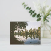 Carte postale des eaux (Debout devant)