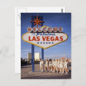 Carte Postale Des filles devant l'enseigne historique Las Vegas (Devant / Derrière)