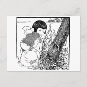 Carte Postale Des Filles Trouvées Un Nid D'Oiseaux