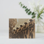 Carte postale des Gardes du Souvenir (Debout devant)