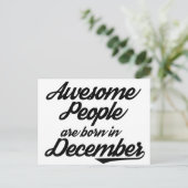 Carte Postale Des gens extraordinaires sont nés en décembre (Debout devant)