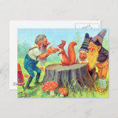 Carte Postale Des Gnomes amicaux observent un écureuil (Devant / Derrière)