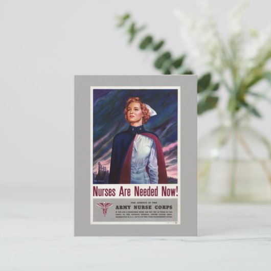 Carte Postale Des infirmières sont nécessaires maintenant - Post (Debout devant)