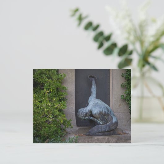 Carte Postale Désespéré (Debout devant)