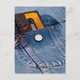 Carte Postale Design Retro 80's - Bande de cassette audio
