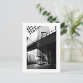 Carte Postale Design urbain : Tokyo (Debout devant)