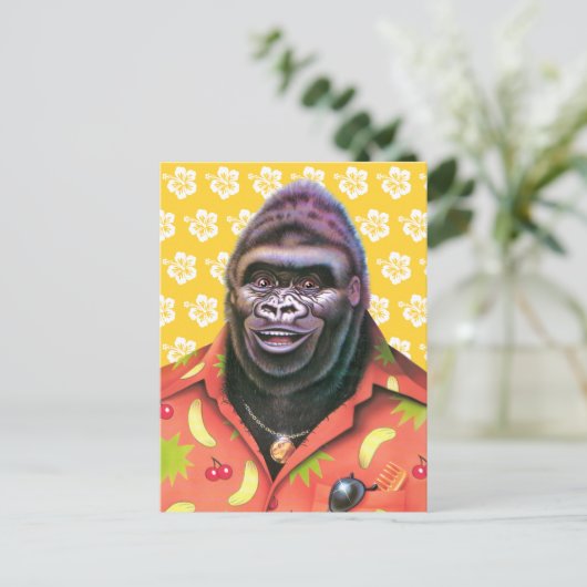 Carte postale design Vain Gorilla. (Debout devant)