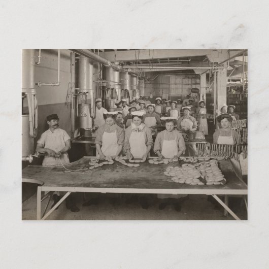 Carte Postale Désolé les filles, je suis l'homme saucisse - Vint (Devant)