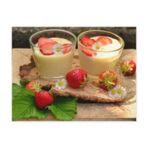 DESSERT À LA VANILLE ET À LA FRAISE POSTCROSSING