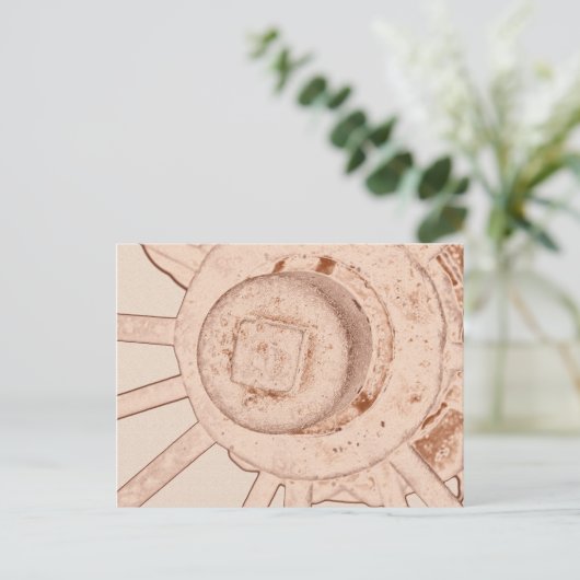 Carte Postale Détruit (Debout devant)