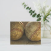 Carte Postale Deux baseballs antiques (Debout devant)