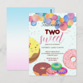 Carte Postale Deux douces donuts et fille de 2 ans avec ballon (Devant / Derrière)