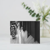 Carte Postale Deux Geisha à Kyoto (Debout devant)